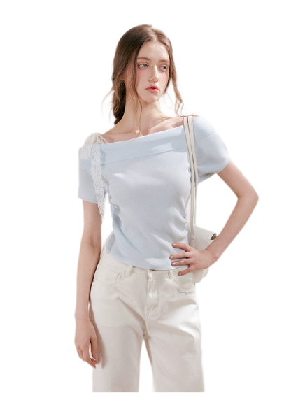 Lace Trim Ruched Knit Top