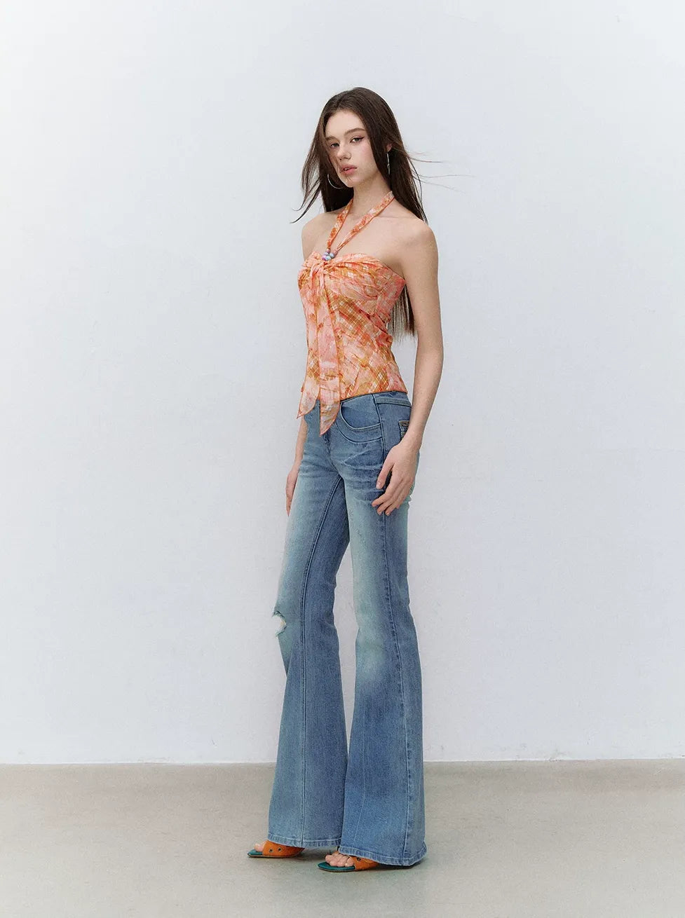 Model Vintage Washed Slim Flared Jeans