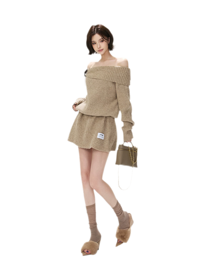 Aufgerautes geripptes One-Shoulder-Strickkleid