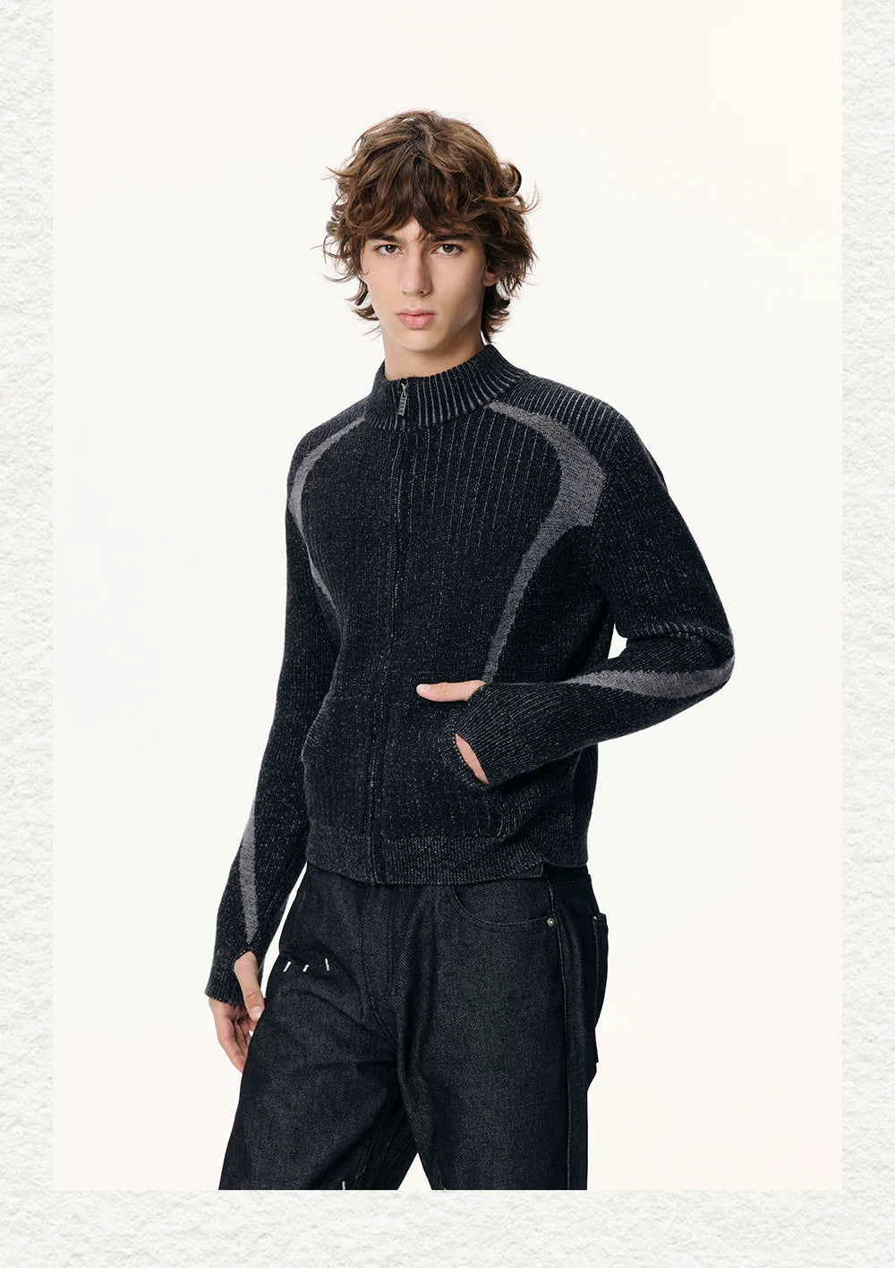 Contrast Jacquard Fitted Knit Cardigan