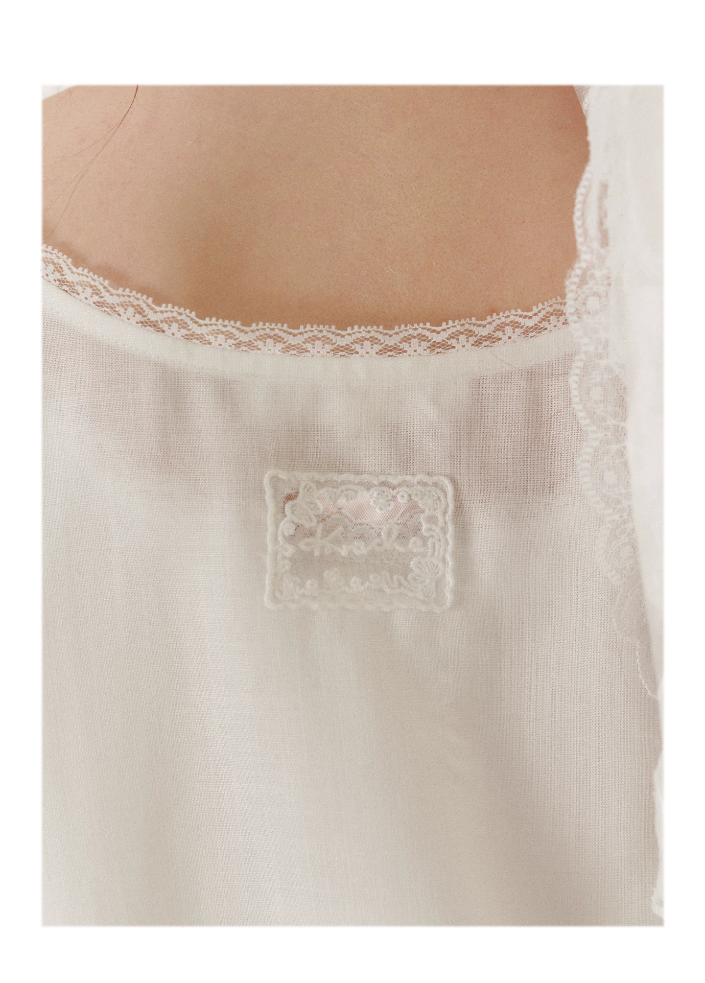 Lace Trim Puff Sleeve T-Shirt