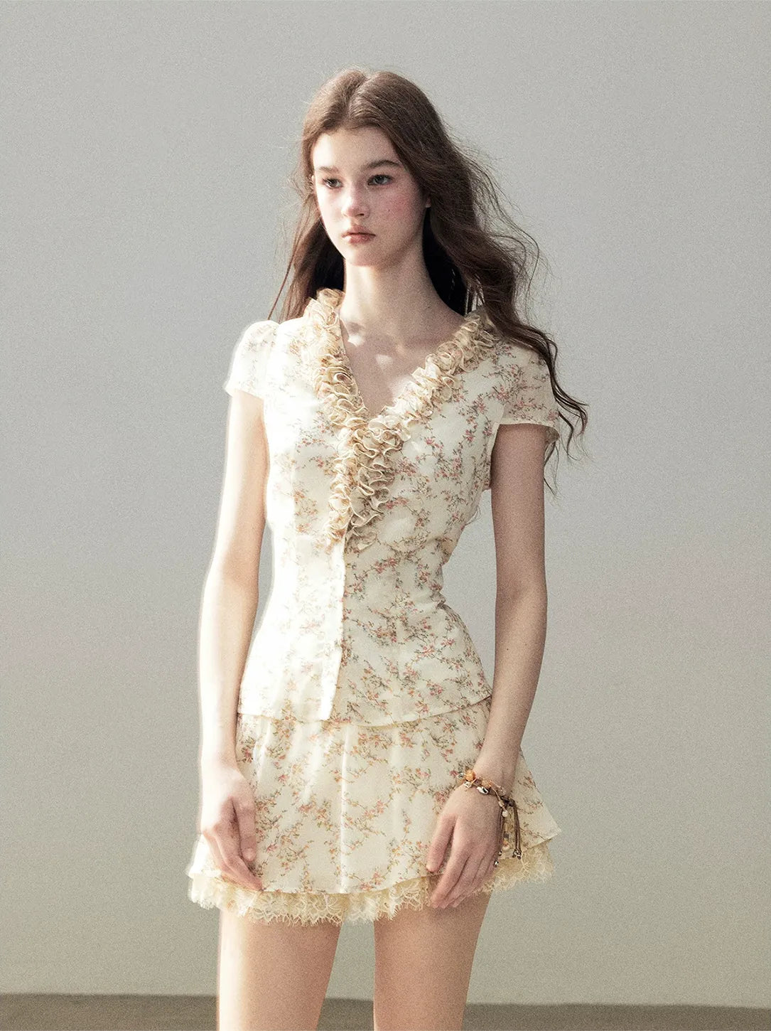 Floral Ruffle Set