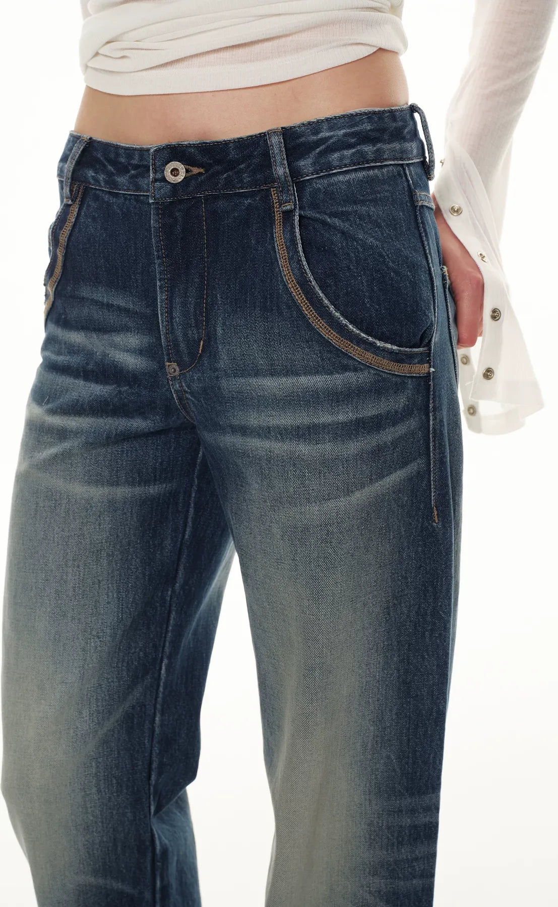 Classic Vintage Washed Distressed Wide-Leg Jeans