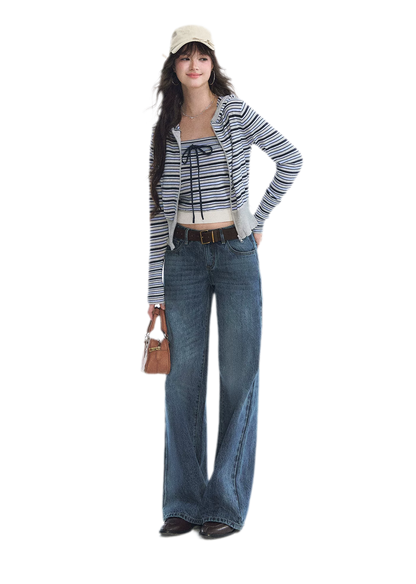 Washed Bow Embroidered Jeans