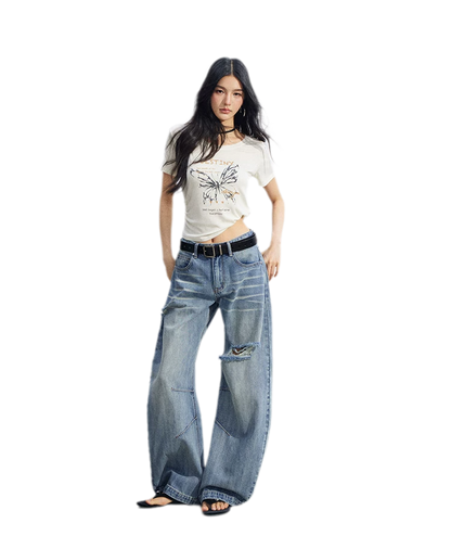 Distressed Curved Jeans
