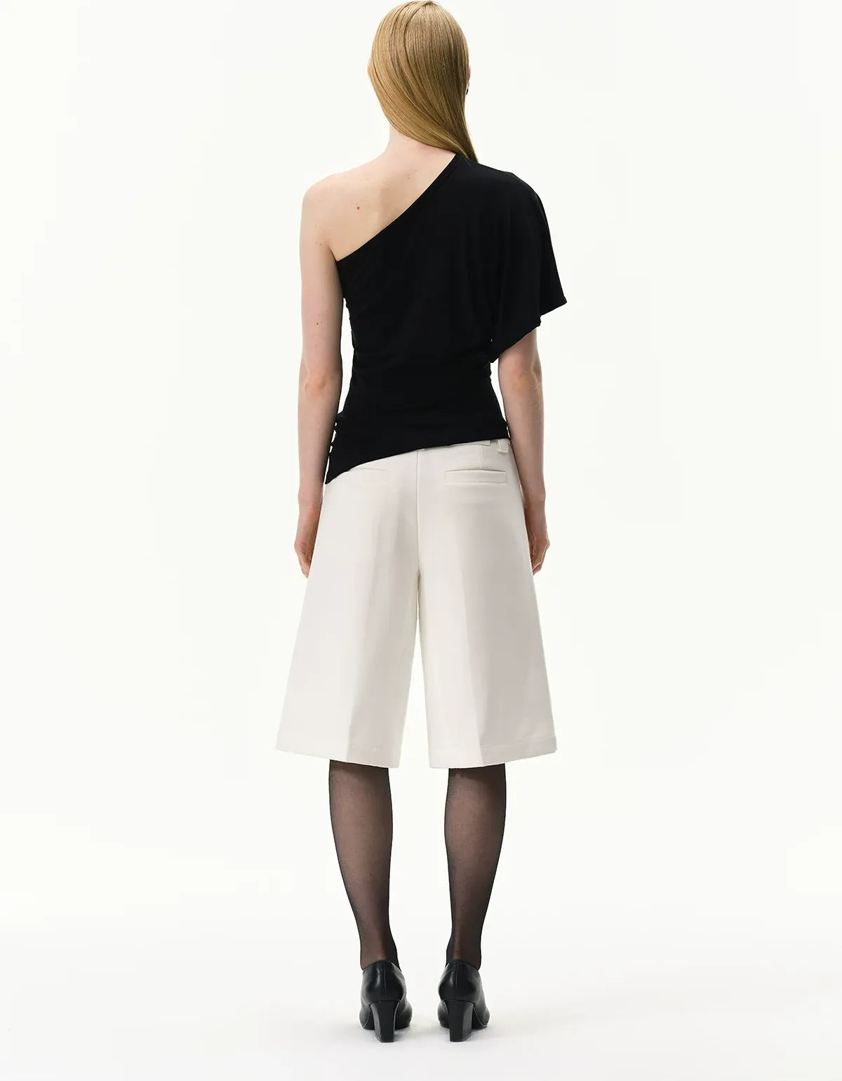 Pleated Bermuda Shorts