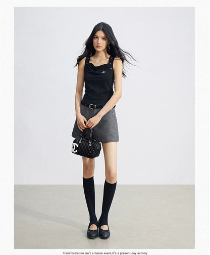 Star Pleated Sleeveless Top