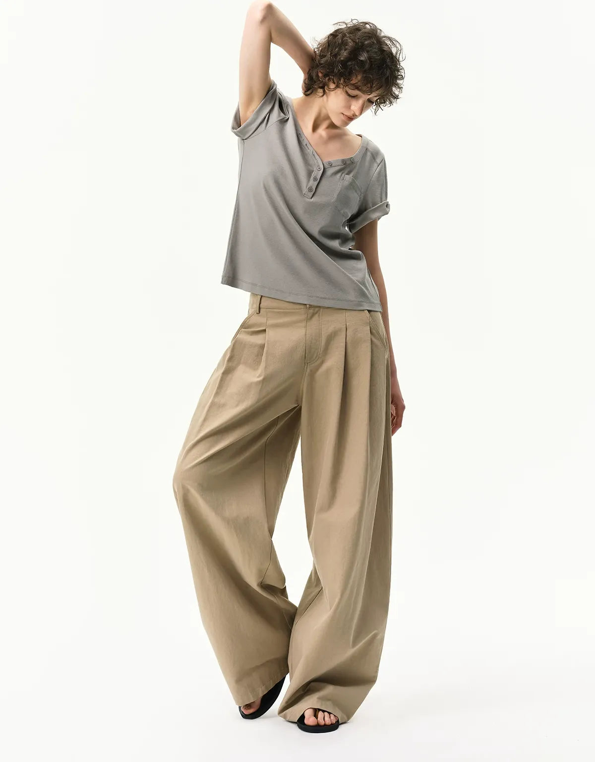 Curved Linen-Blend Pants