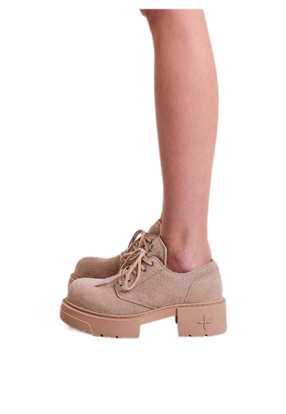 Statue Derby Shoes