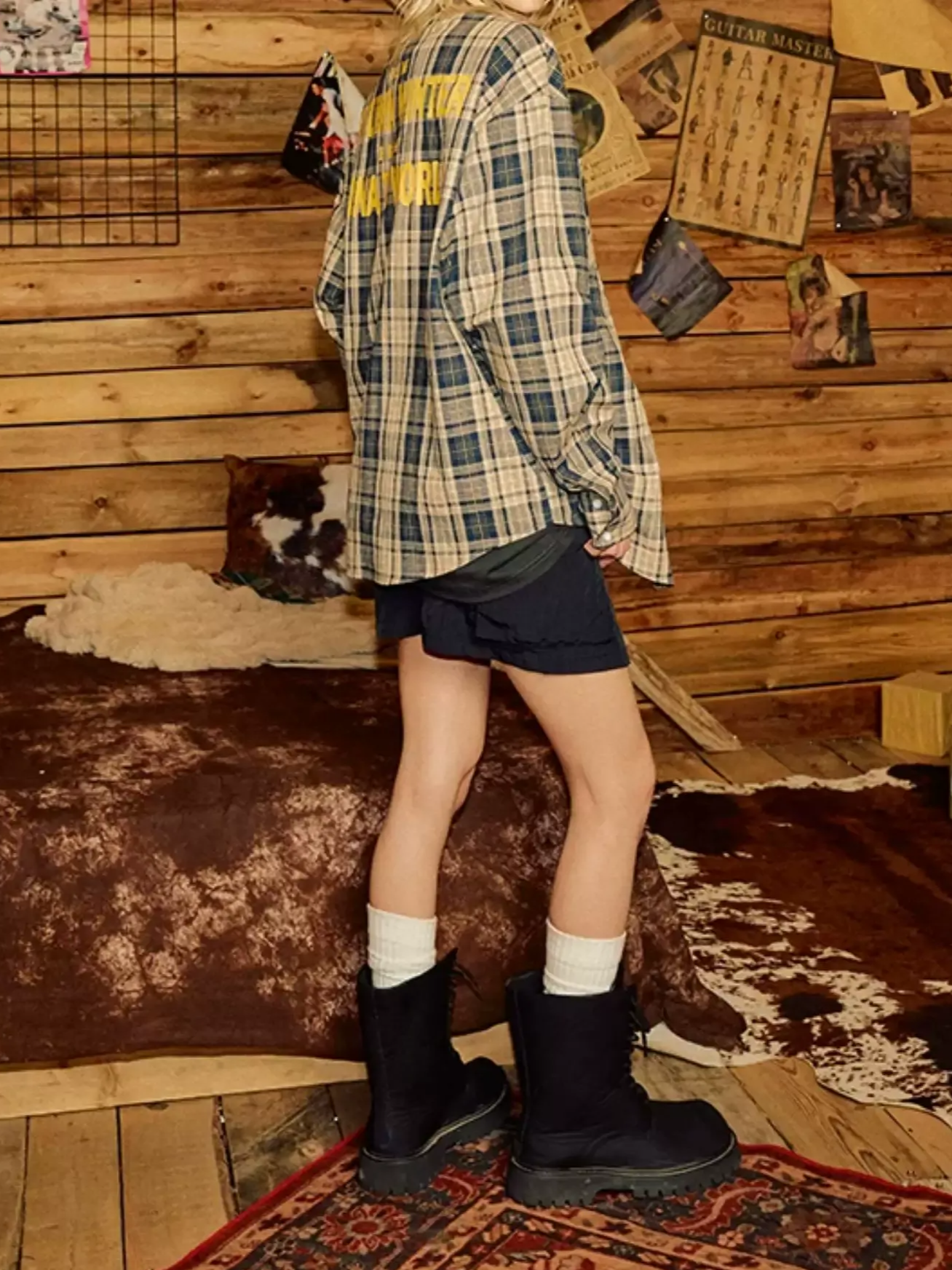Contrast Plaid Oversized Shirt