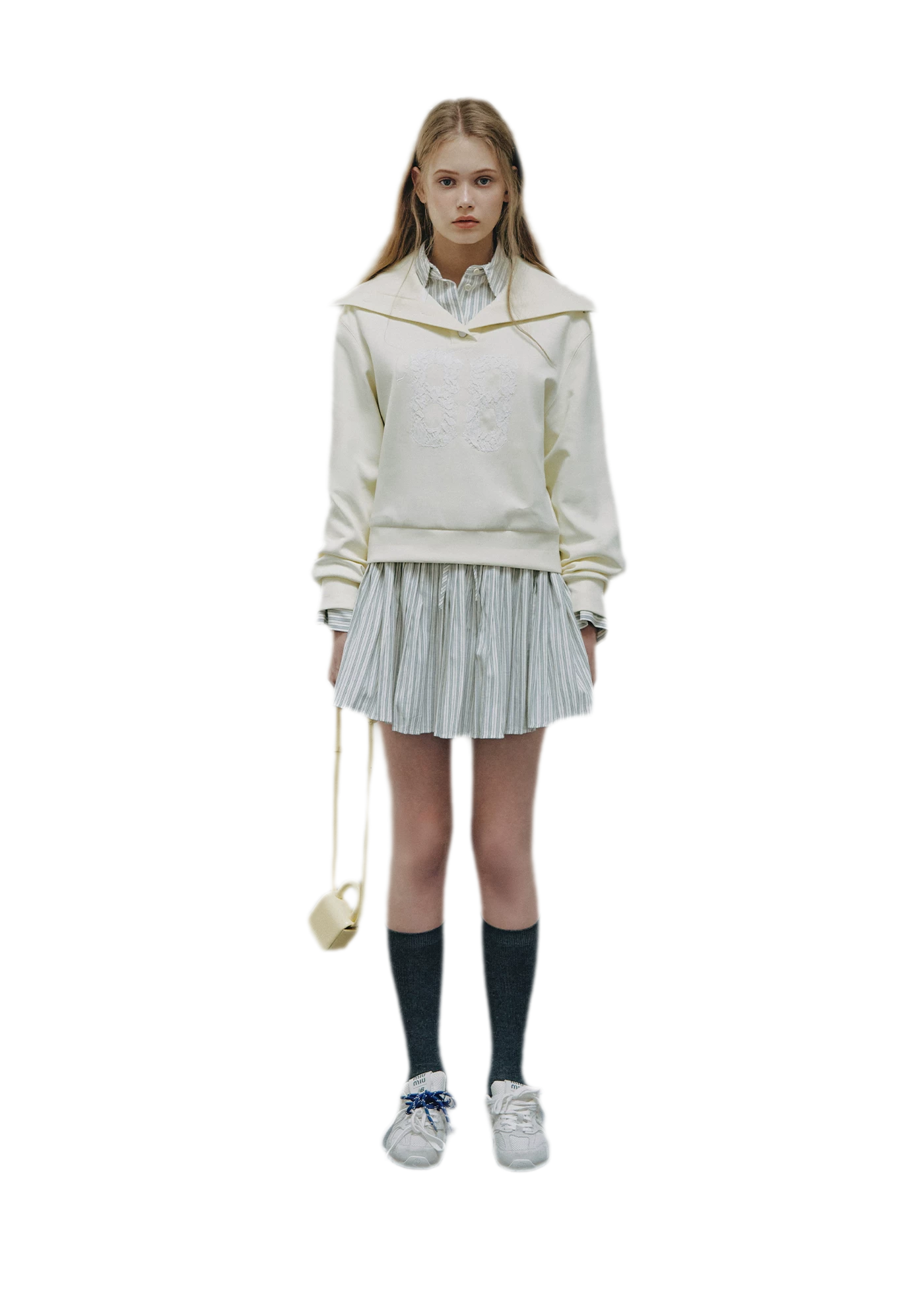 Lace Appliqué Cropped Sweatshirt