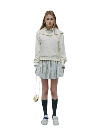 Lace Appliqué Cropped Sweatshirt