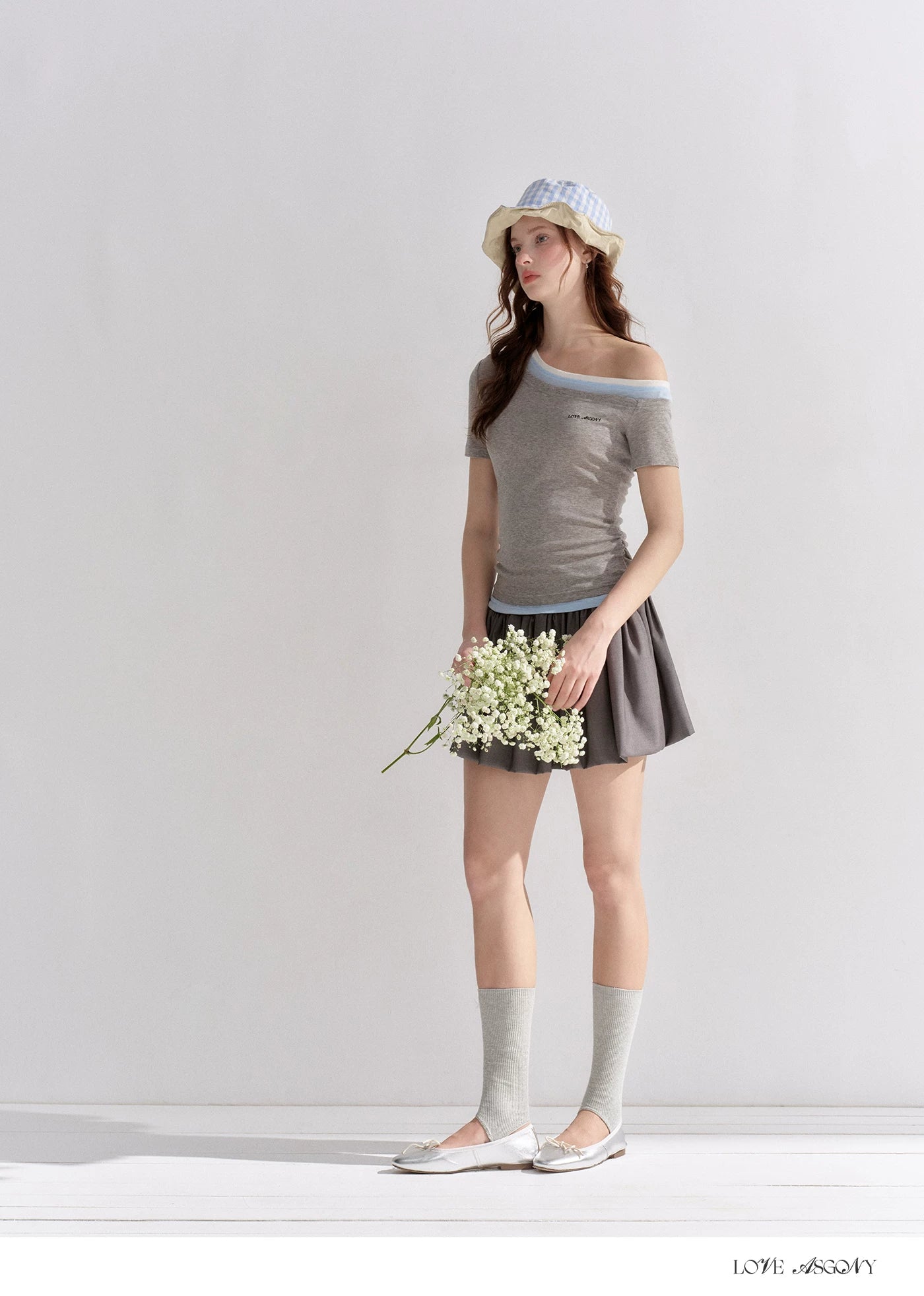 Asymmetric Off-Shoulder Colorblock Slim T-Shirt