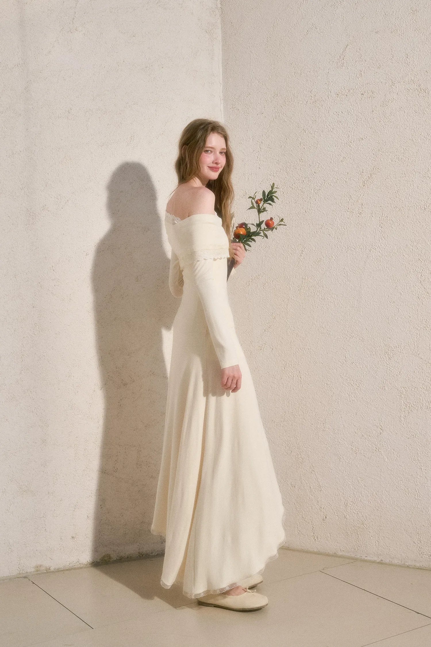 Lace One-Shoulder Fitted Dress