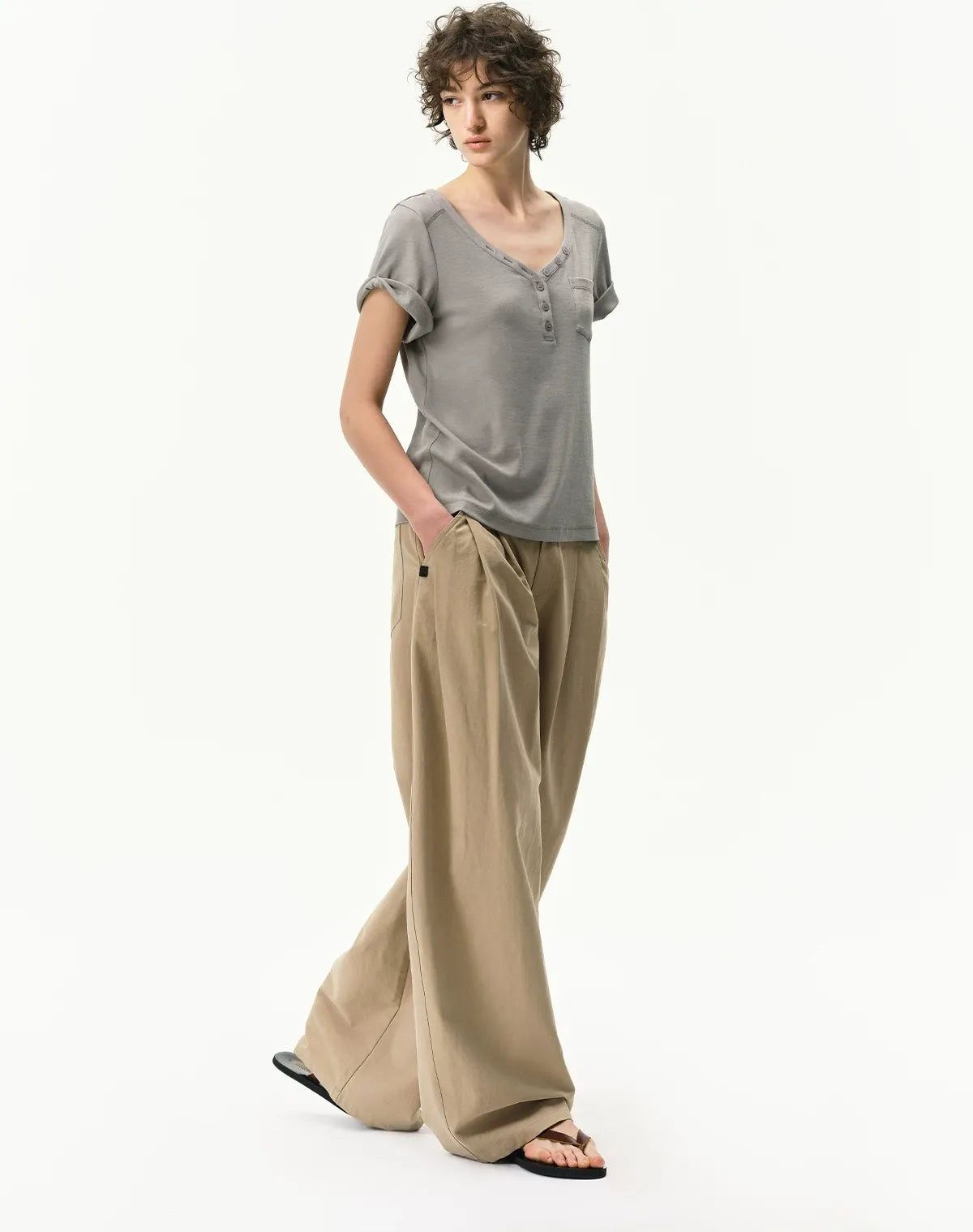 Curved Linen-Blend Pants