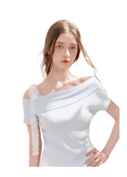 Lace Trim Ruched Knit Top