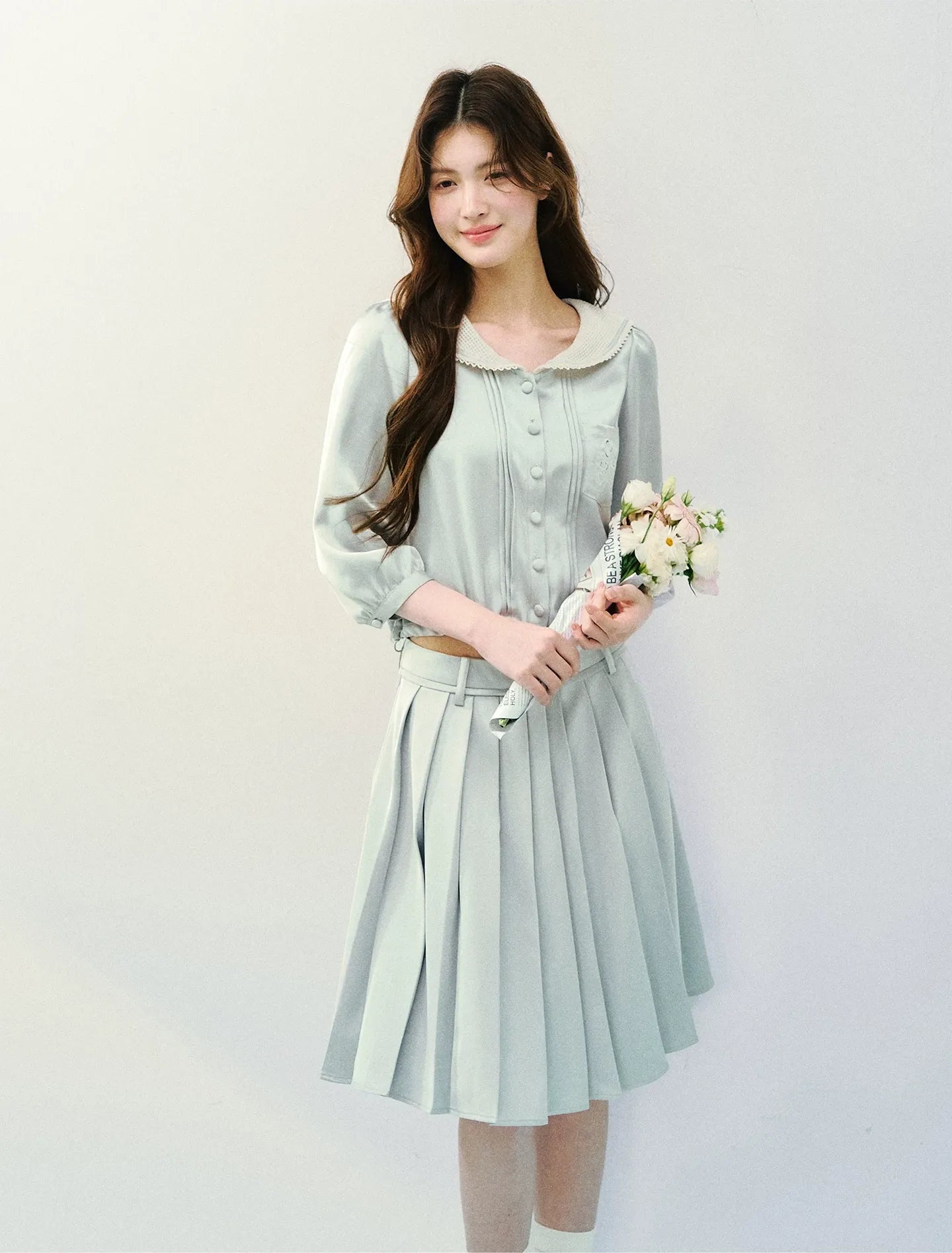 Mint Chronicle Navy Collar Embroidered Set