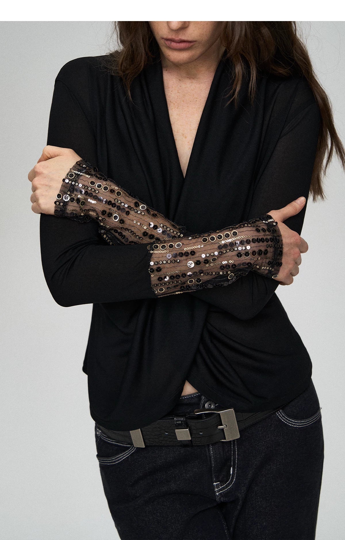 Embroidered Acetate Silk Cross-Knot Long Sleeve T-Shirt