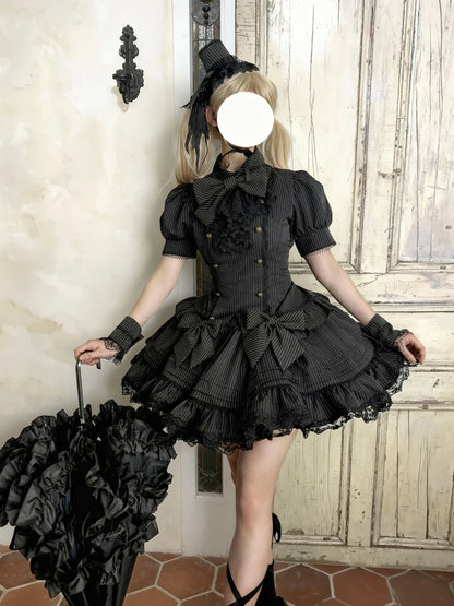Bộ áo blouse và chân váy Lolita kẻ sọc
