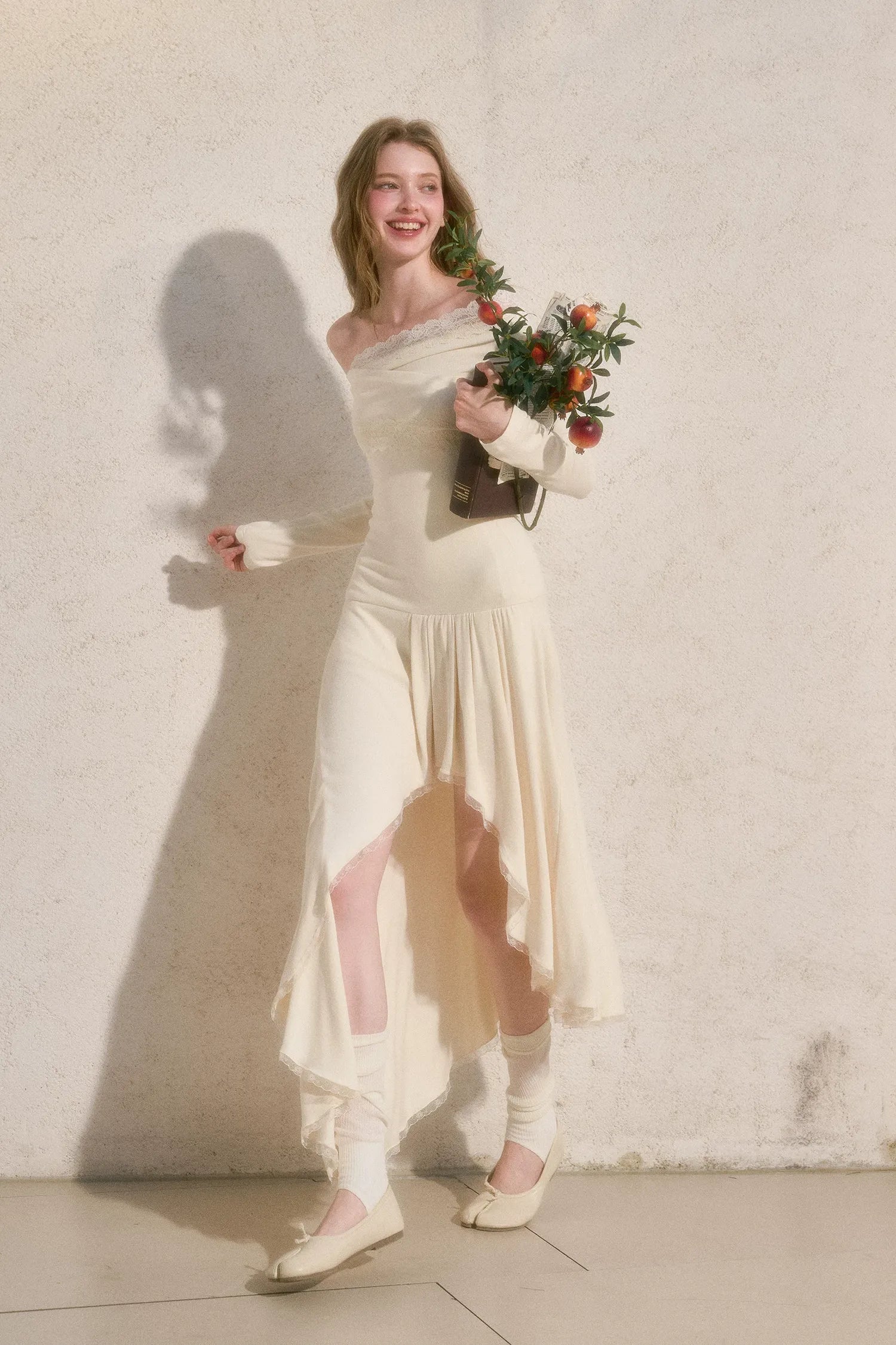 Lace One-Shoulder Fitted Dress