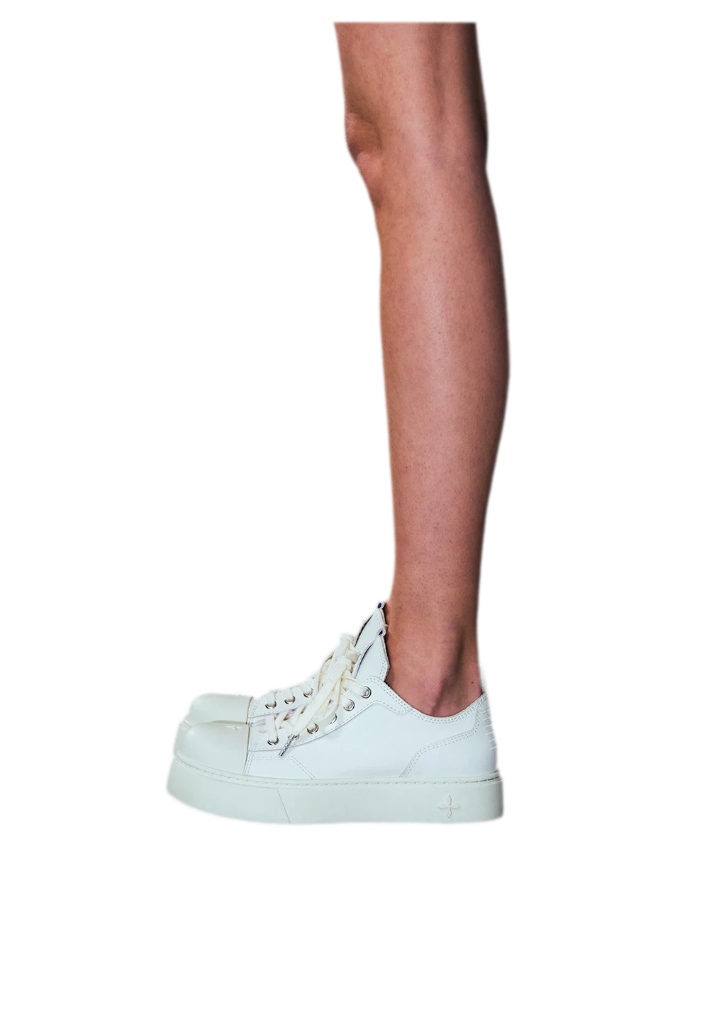 Classic Low-Top Leather Sneakers