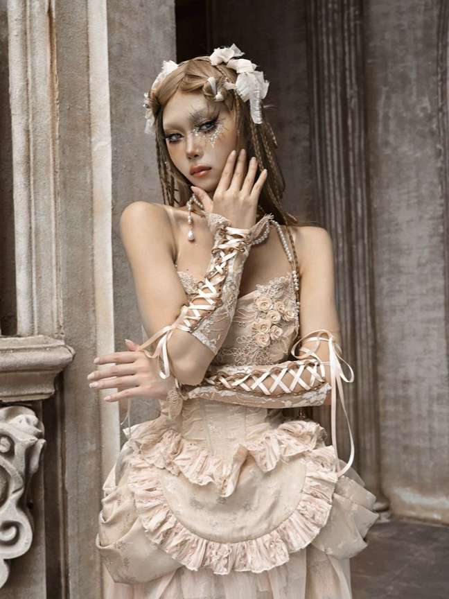 White-Gold Floral Lace Cuffs