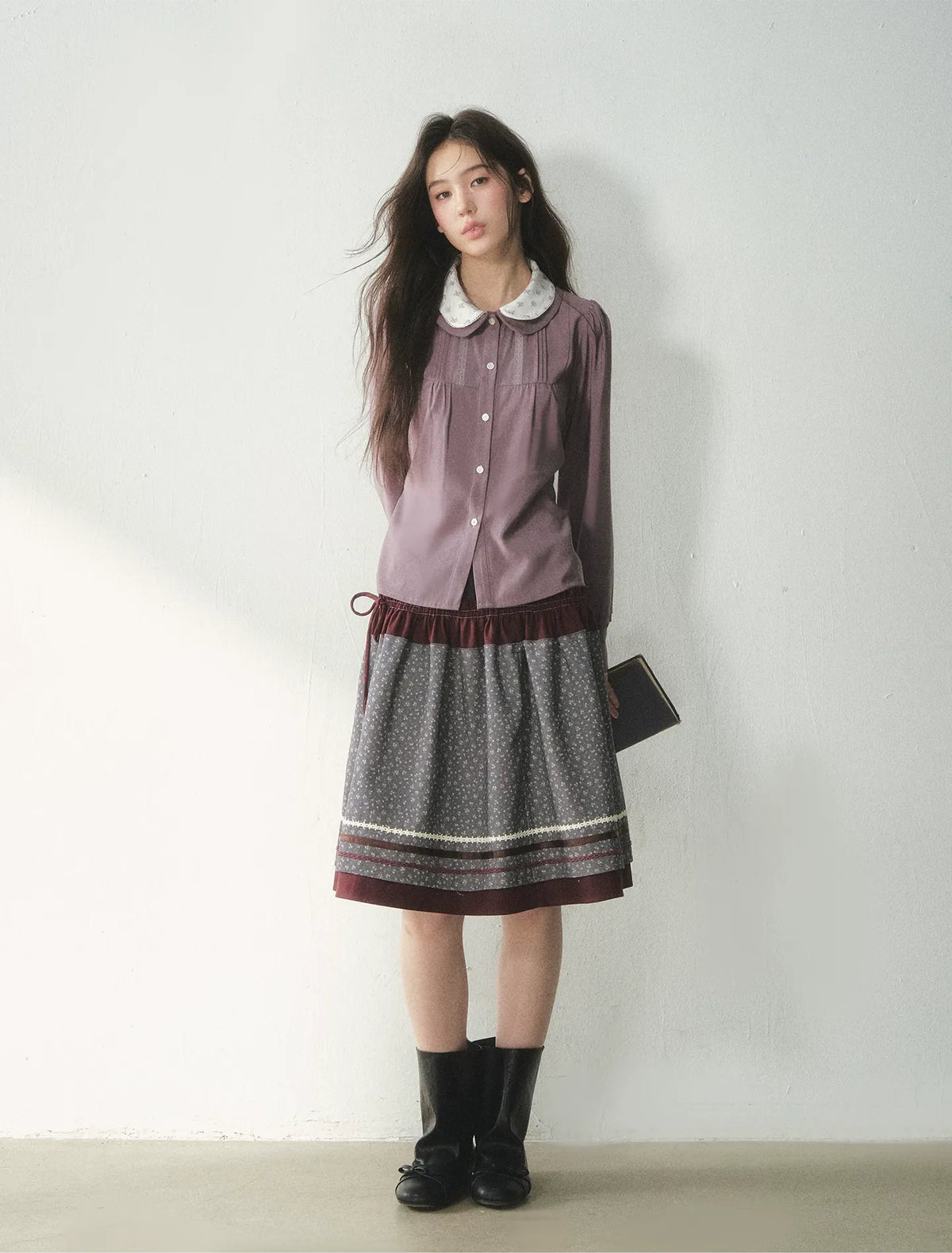 Blusa de lyocell con cuello de encaje