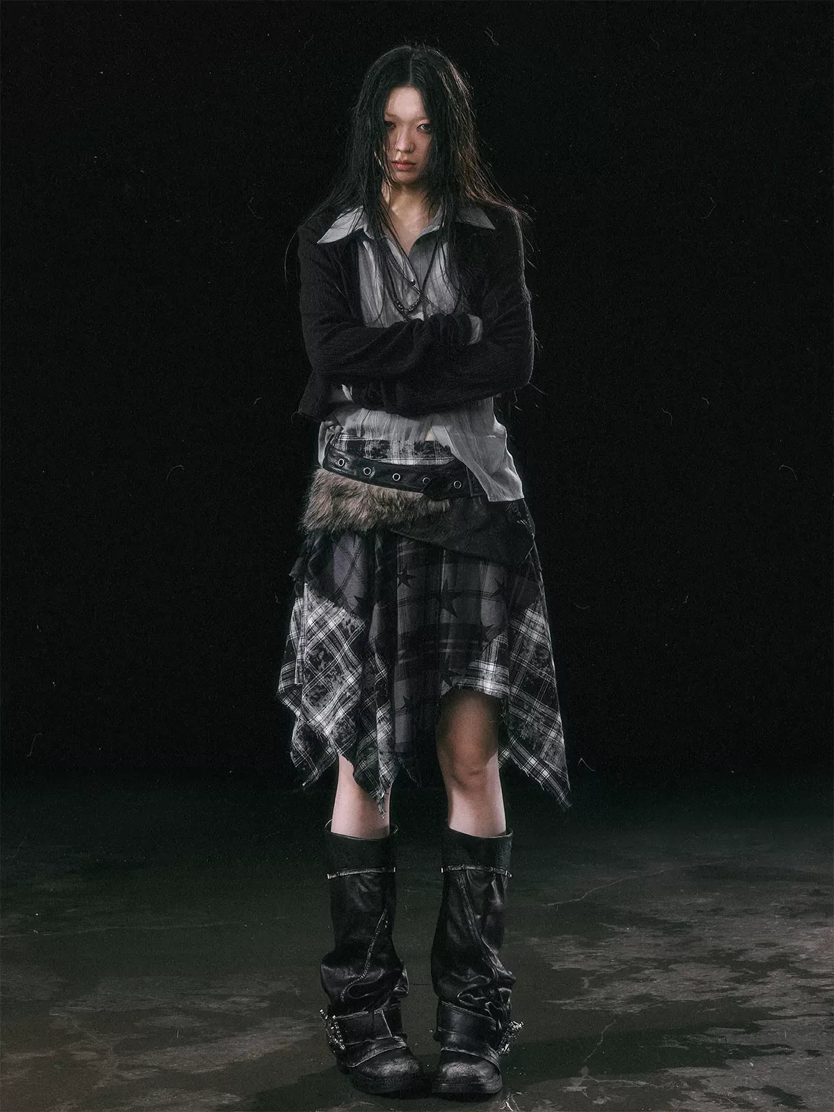 Star Plaid Raw-Edge Skirt