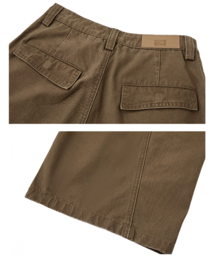 Pleated Wide-Leg Cargo Jeans