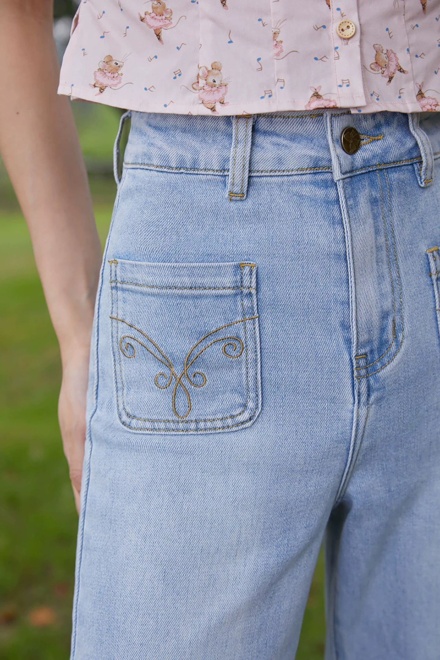 High-Waist Flared Jeans