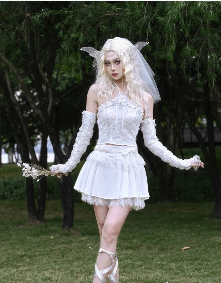 Lace Trim Cropped Pleated Skirt
