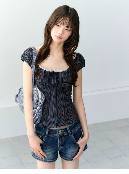 Vintage Bow Tie Waist-Defining Shirt