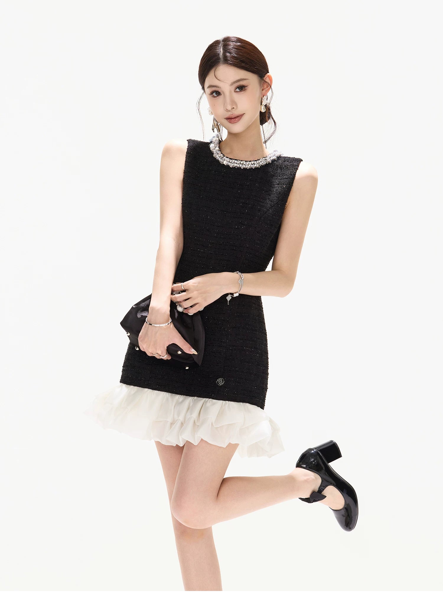 Diamond Neckline Ruffled Sleeveless Waist-Cinching Dress