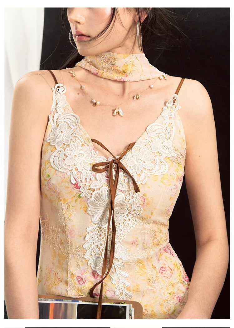 Iris Floral Lace Trim Vintage Dress