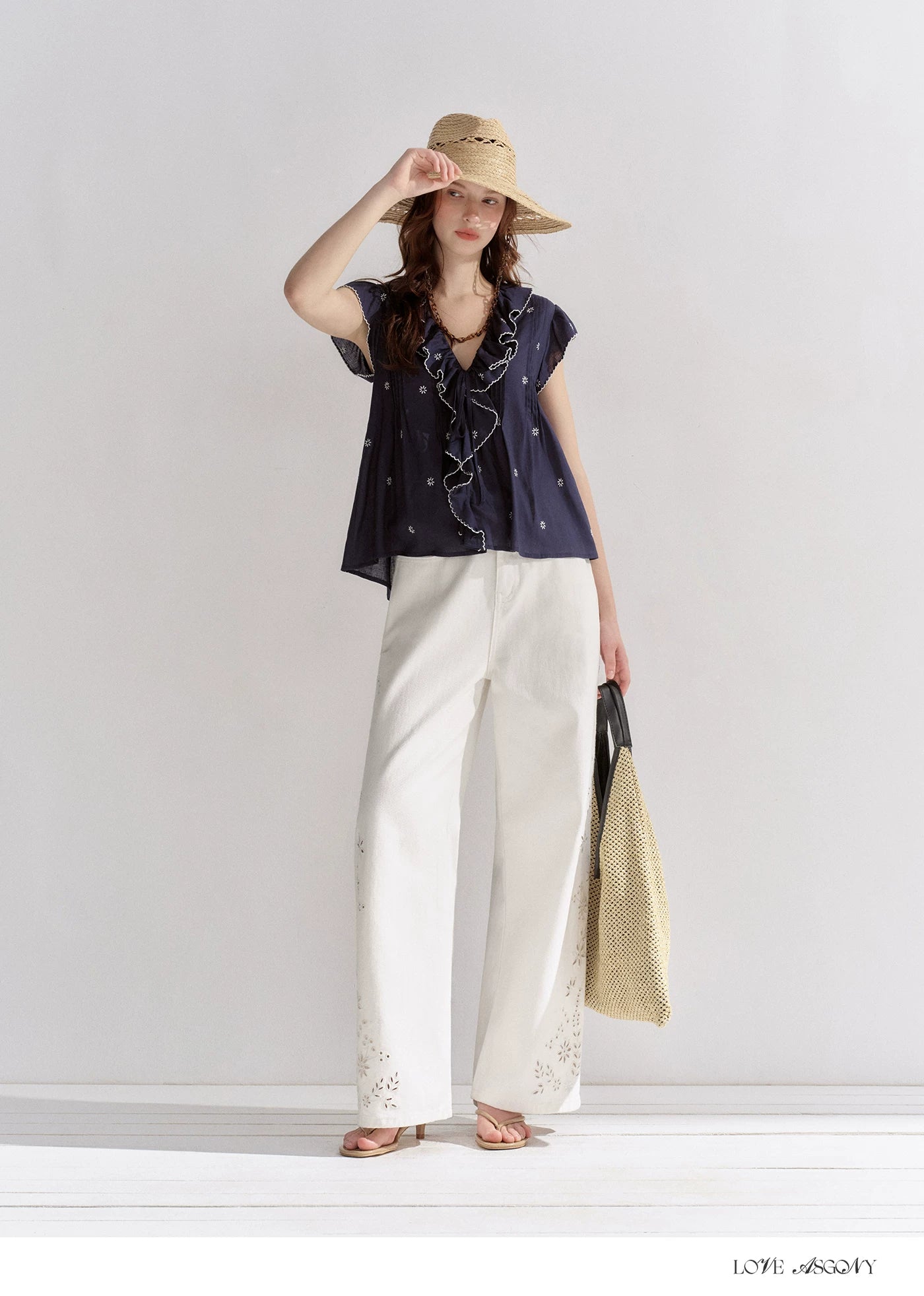 Embroidered Washed Wide-Leg Jeans