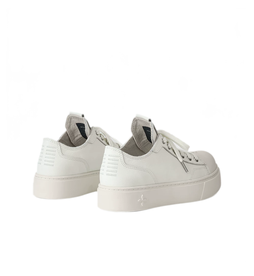Classic Low-Top Leather Sneakers