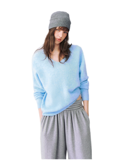 Flauschiger Mohairpullover mit V-Ausschnitt