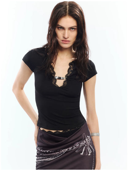 Lace Trim V-Neck Slim Fit T-Shirt