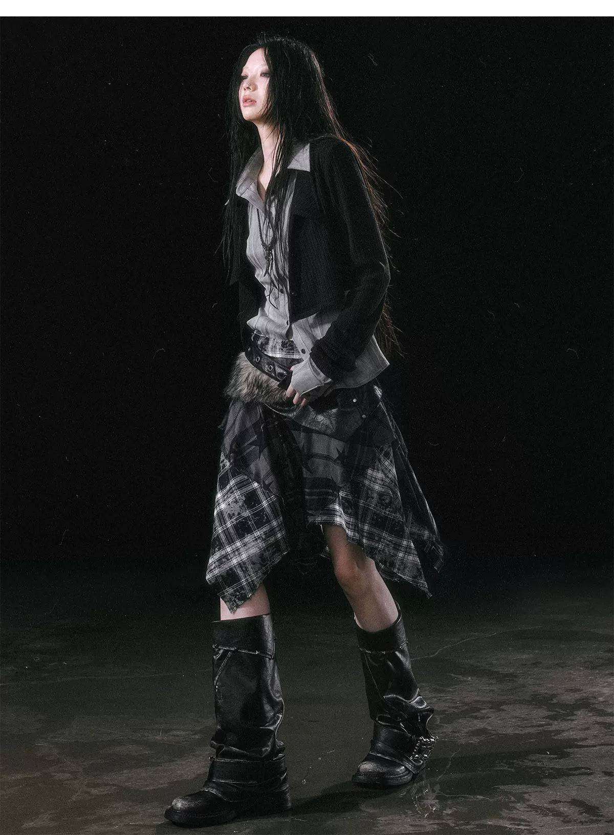 Star Plaid Raw-Edge Skirt