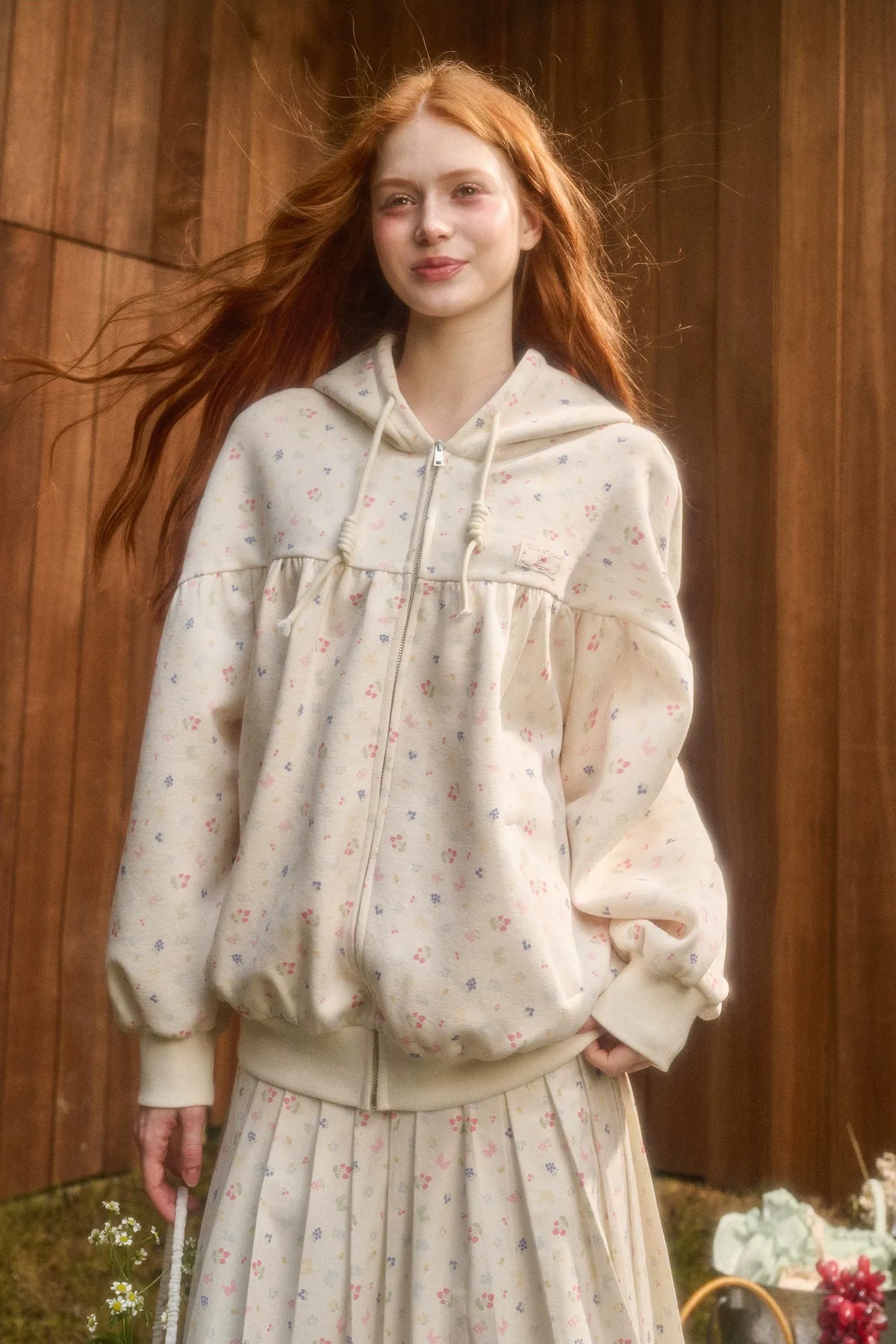 Printed Hooded Sweatshirt Pleated Skirt