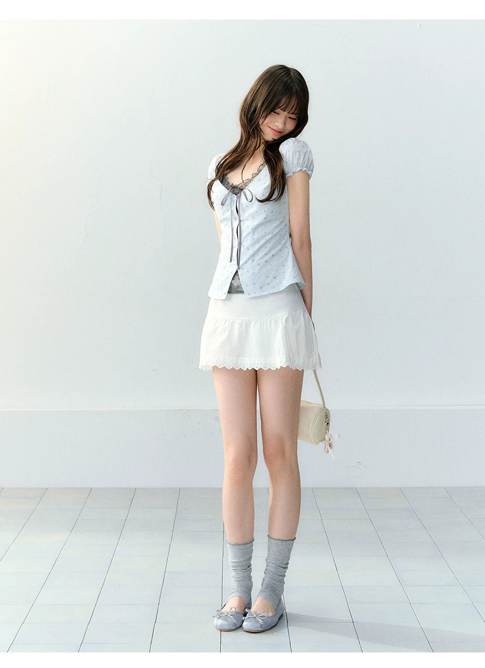 Sweet Elastic Puff Sleeve Lace Short Sleeve Top