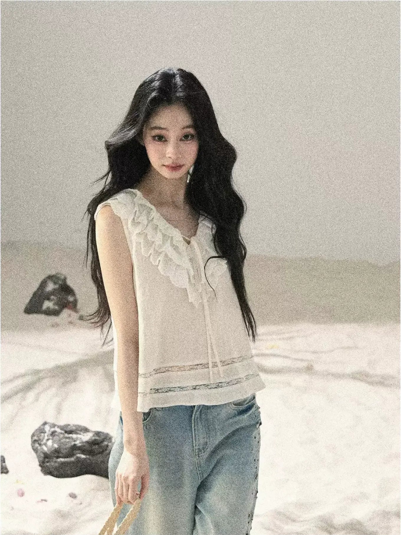 Flowing Moonlight Lace Ruffle Short Blouse