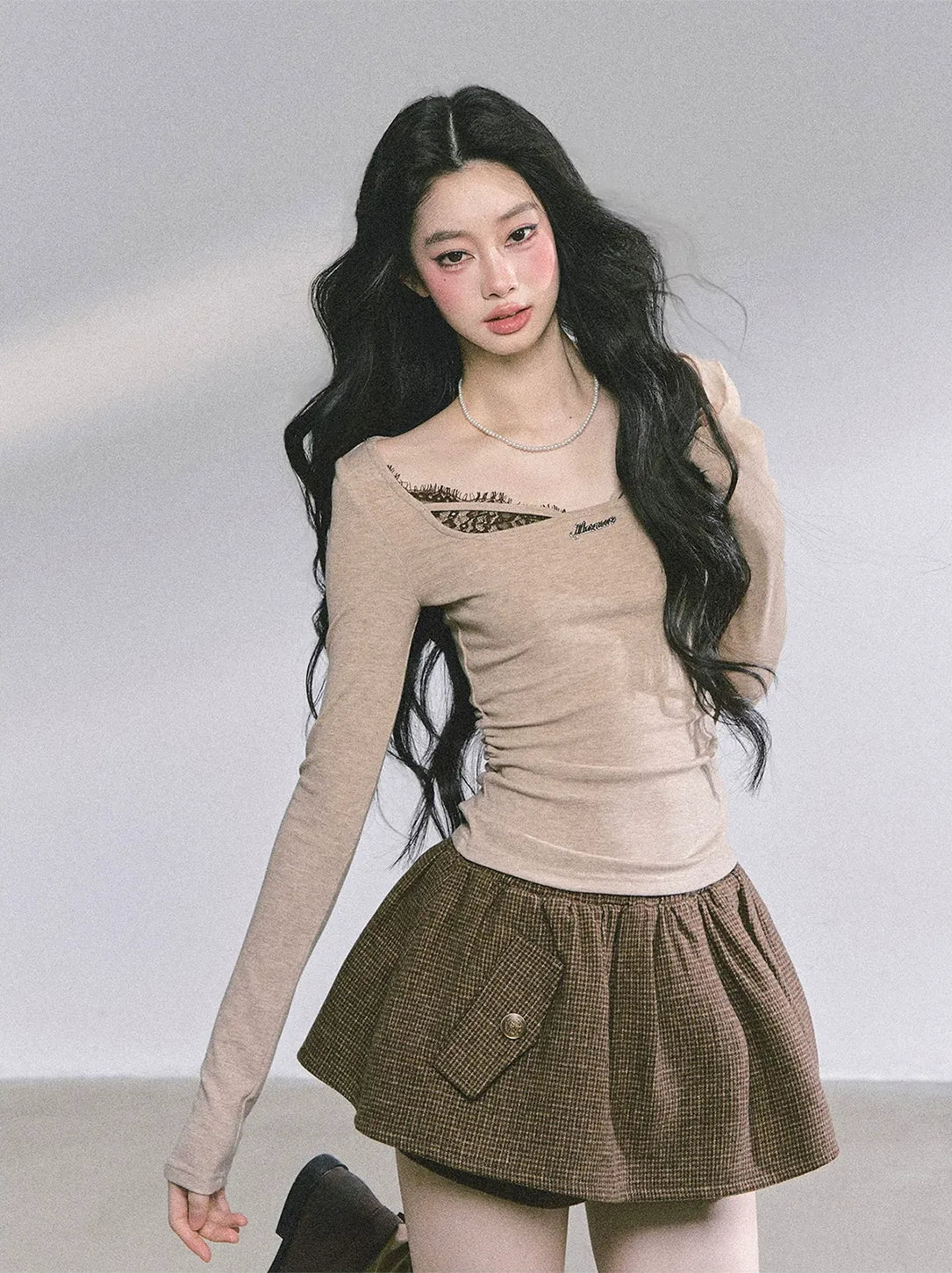 Lace Panel Fitted Long-Sleeve Top
