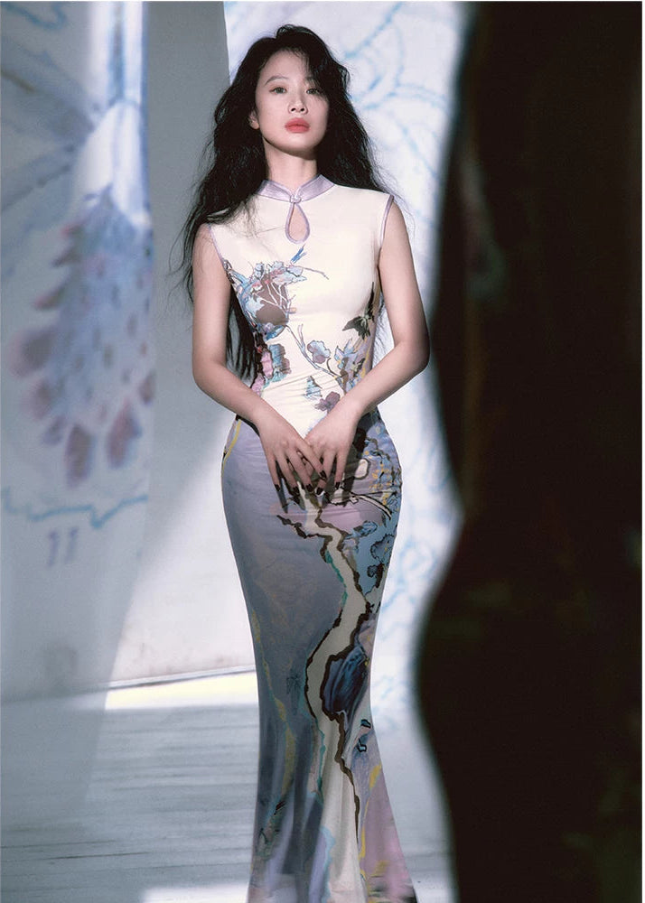 Roman Poem Printed Sleeveless Qipao Dress