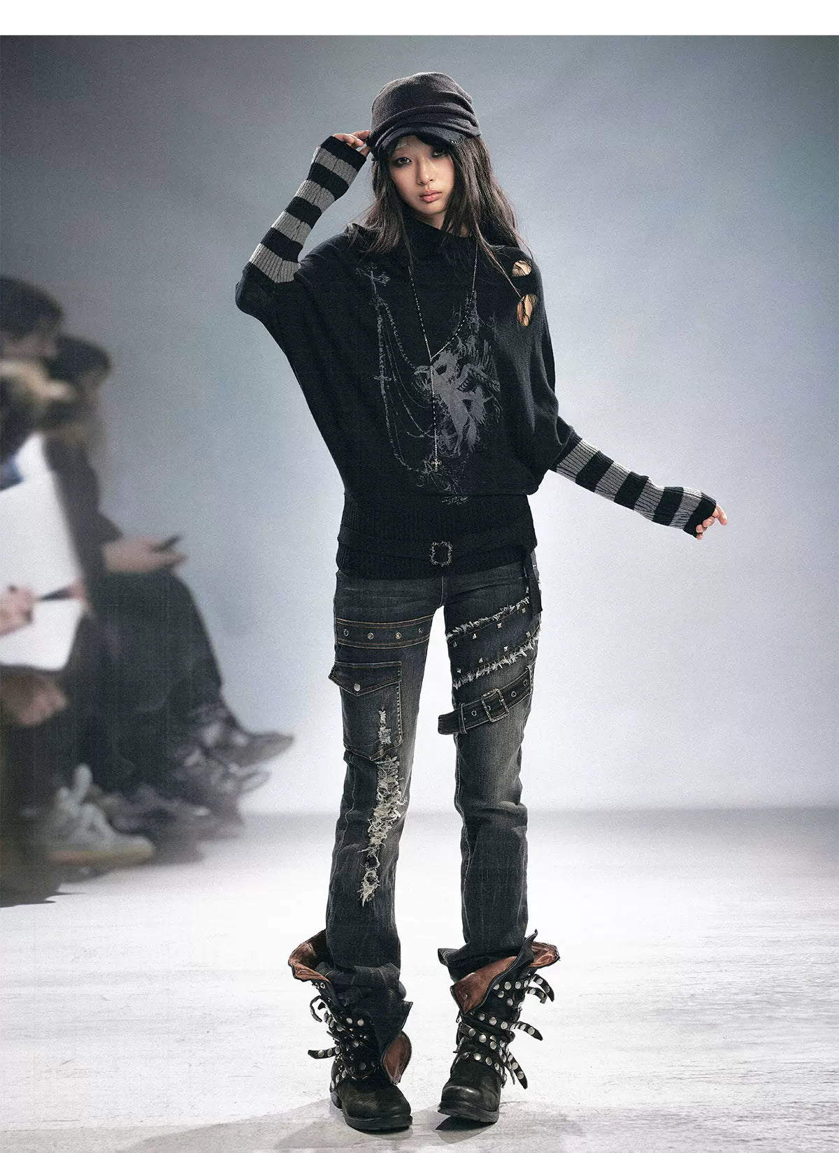 Skinny Grunge Flare Jeans