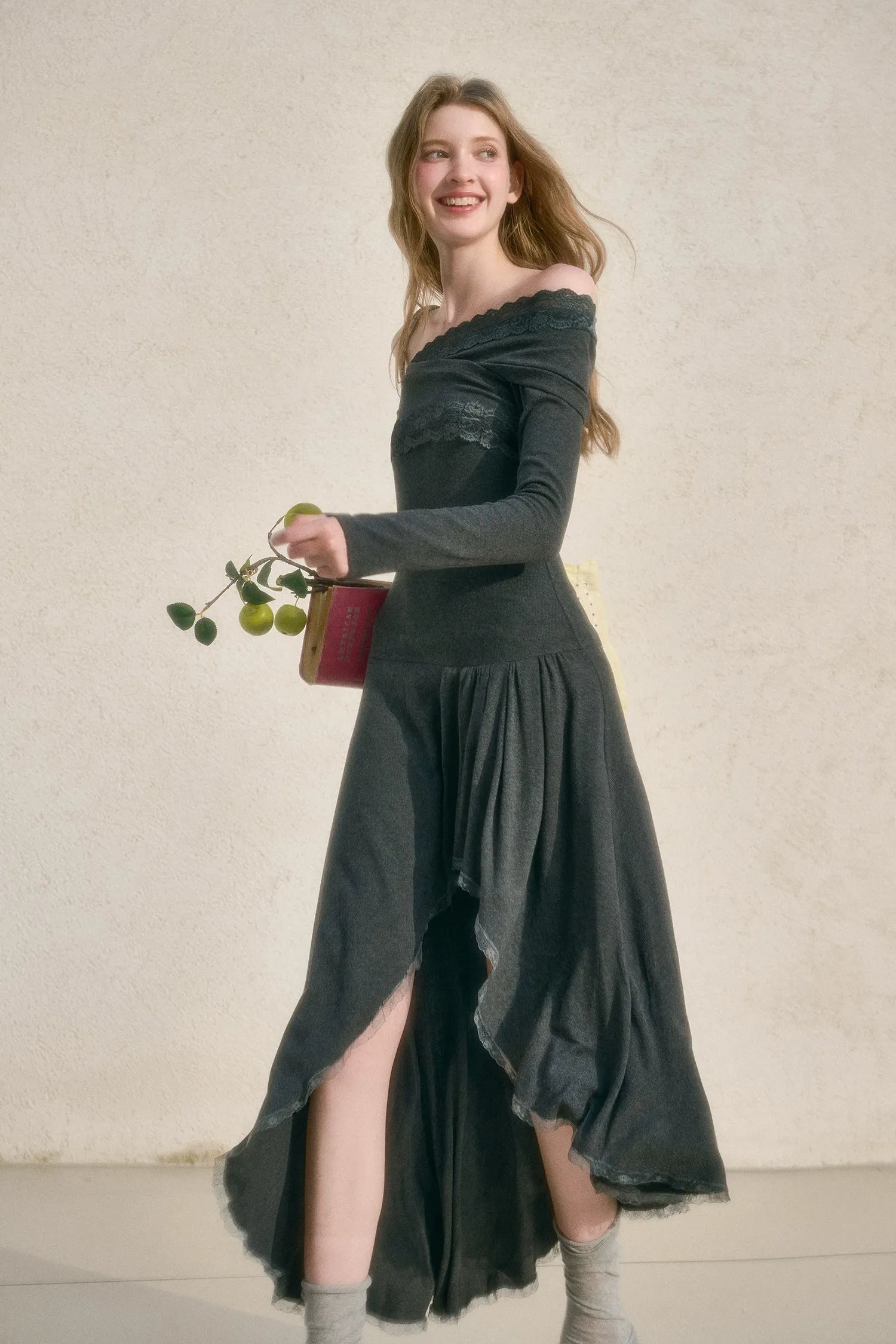 Lace One-Shoulder Fitted Dress