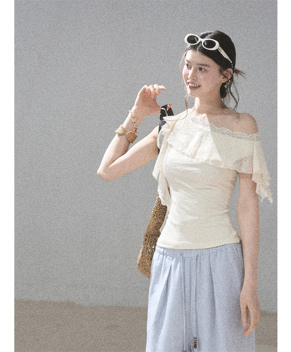 Lace One-Shoulder Crop Tee