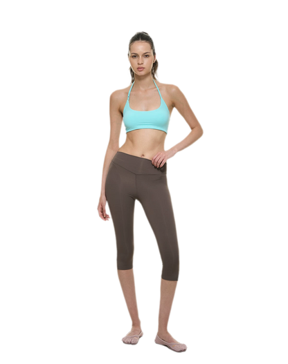 Bare-Feel Slit Capri Pants