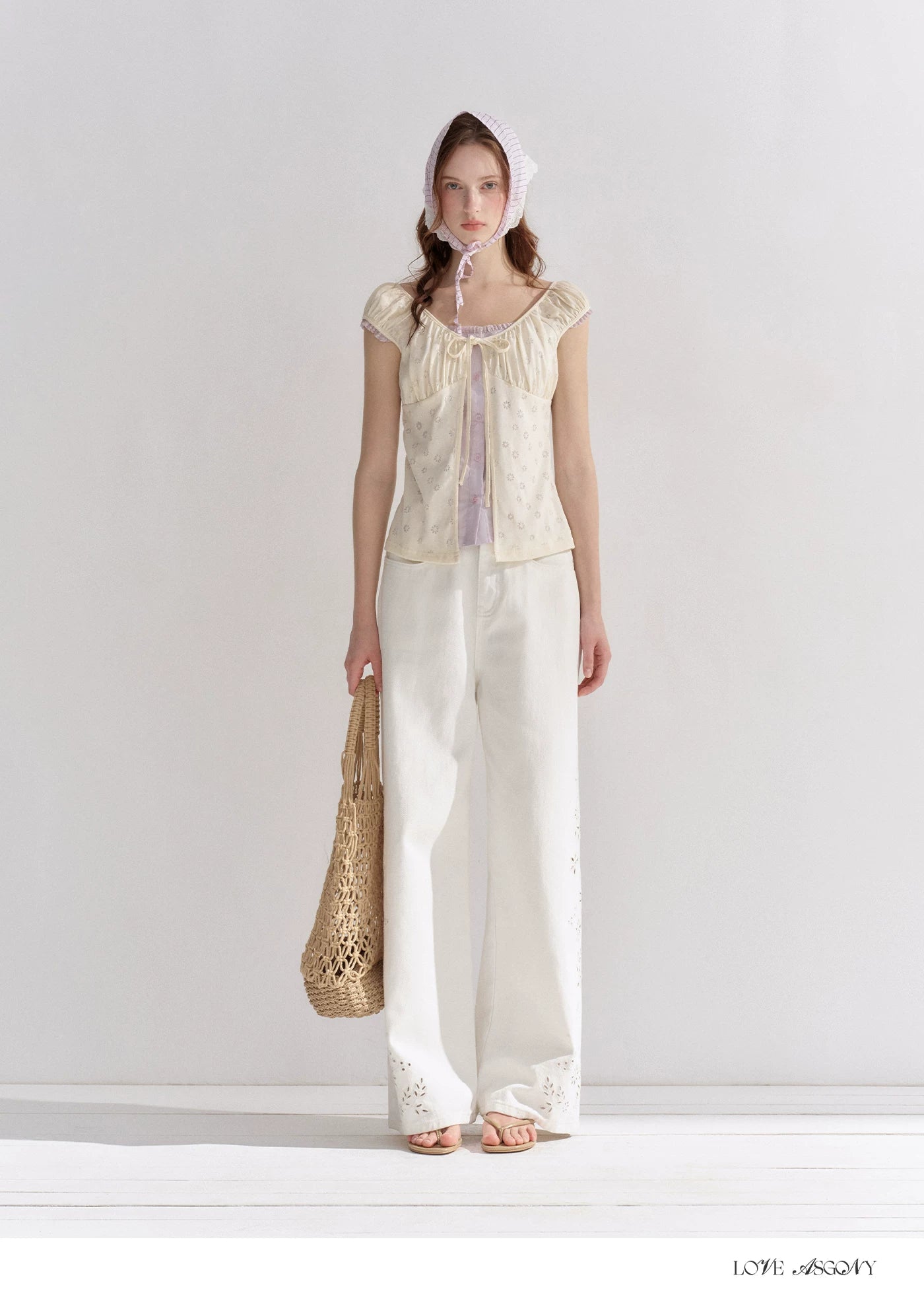 Embroidered Washed Wide-Leg Jeans