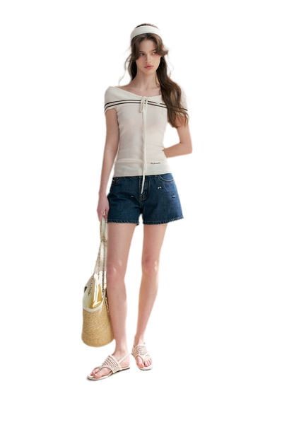 V-Neck Tie Knit Top